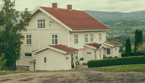 Våningshuset på en gård. 